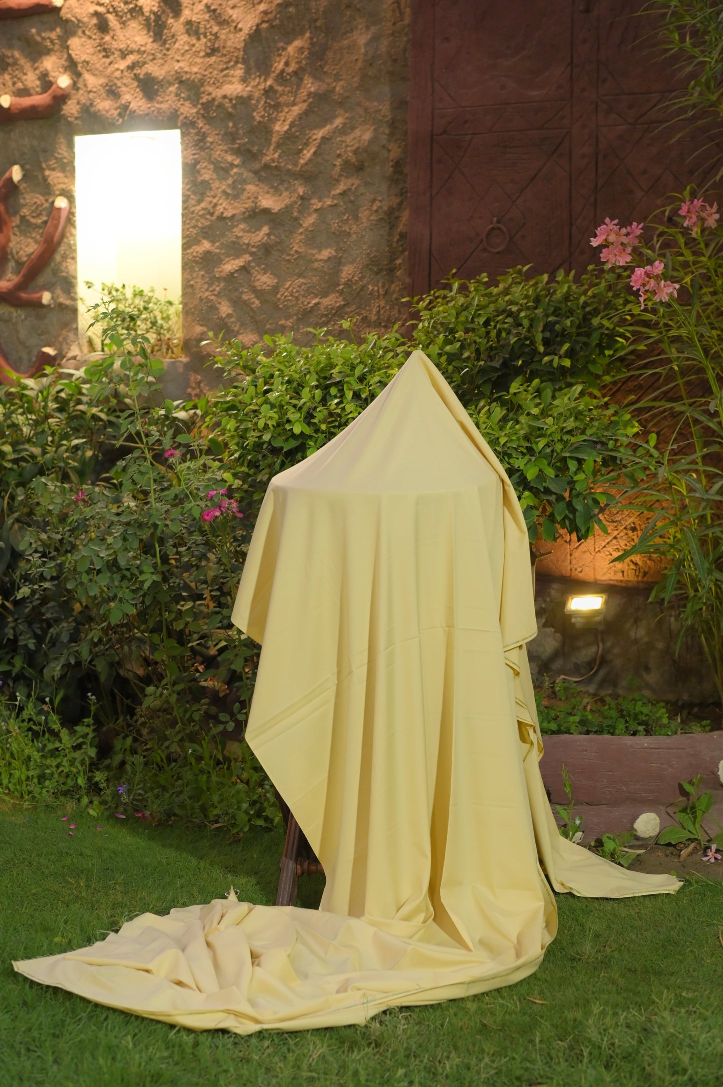Italian boski washing wear<off white